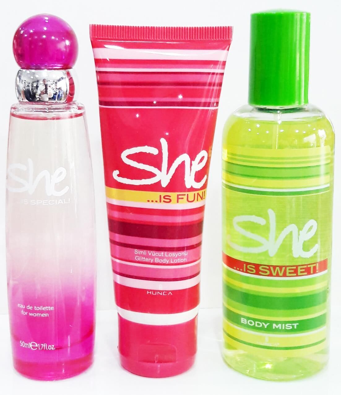 She Special Pembe 50 ml Edt + Vücut Spreyi 150 ml Body Mist+75 ml Losyon