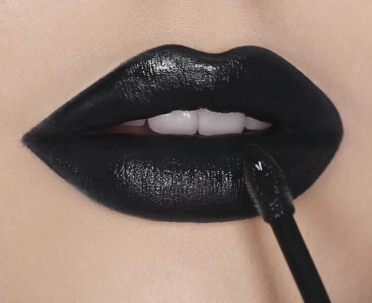 La fera Kylie Matte Likid Kalıcı Fırçalı Ruj Black - Matte Black Lipgloss