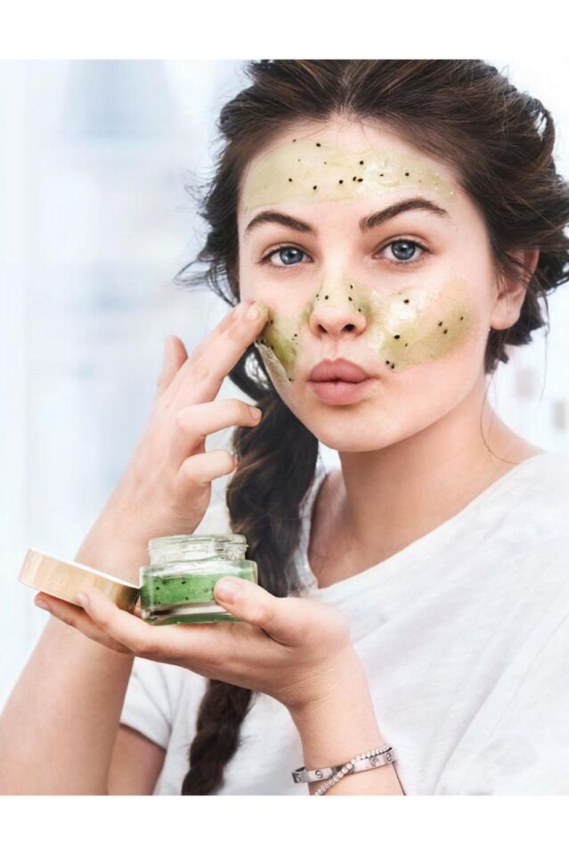 Loreal Şeker Peelingi Siyah Nokta Karşıtı 50 ml