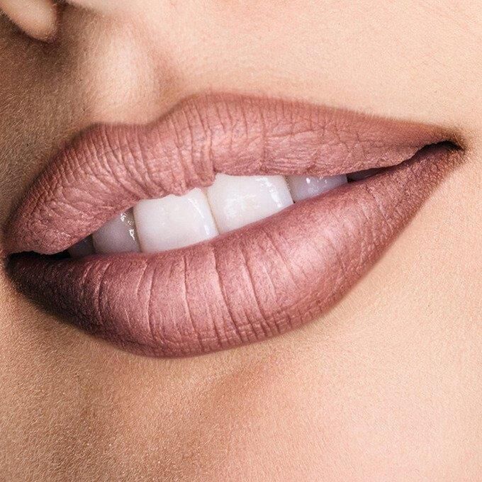 Maybelline New York Dudak Kalemi - Color Sensational Lip Pencil 10 Nude Whisper