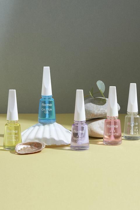 Flormar Max Growth Besleyici ve Uzamaya Yardımcı Oje Bazı-Tırnak Cilası  000 MAX GROWTH REDESIGN BC