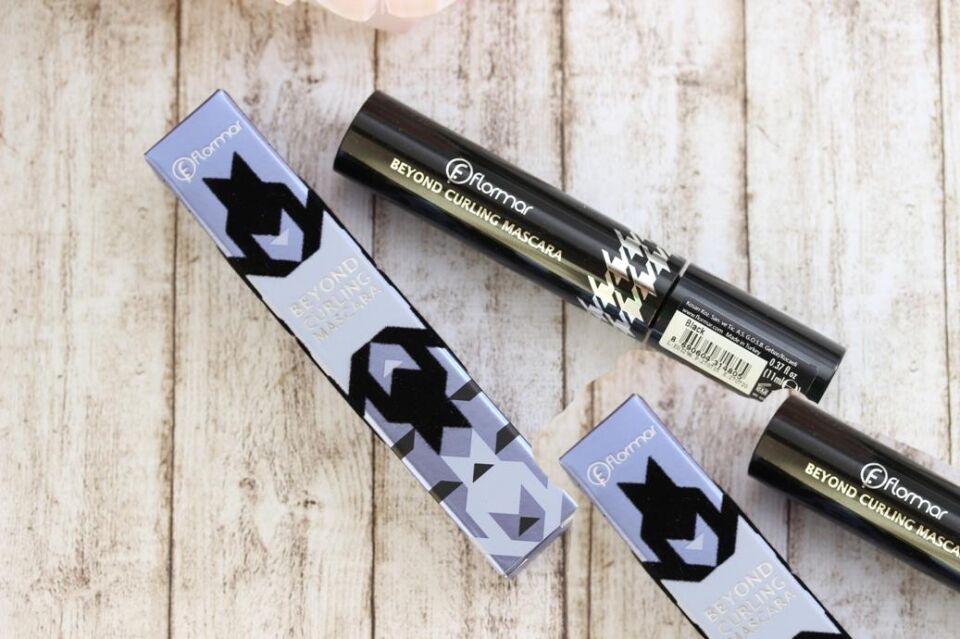 Flormar Beyond Curling Siyah Maskara See Inside