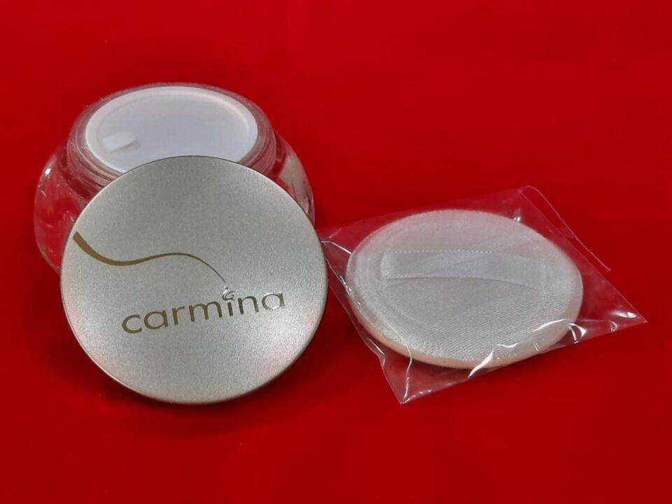 Carmina Highlighter Yüz ve Vücut Pudrası Aydınlatıcı Toz 01
