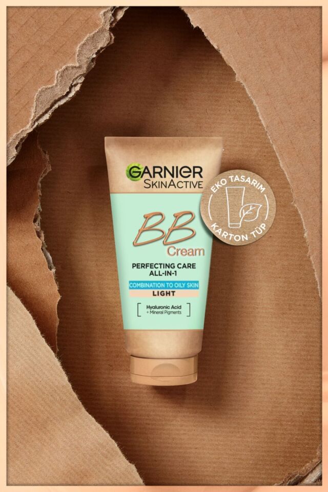 Garnier BB Krem Açık Ton 40 Ml Karma ve Yağlı Ciltler için 5in 1