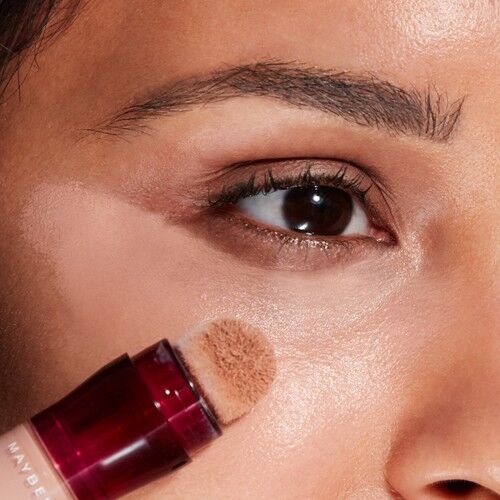 Maybelline New York Instant Anti Age Eraser Kapatıcı - 01 Light Concealer 6.8 Ml