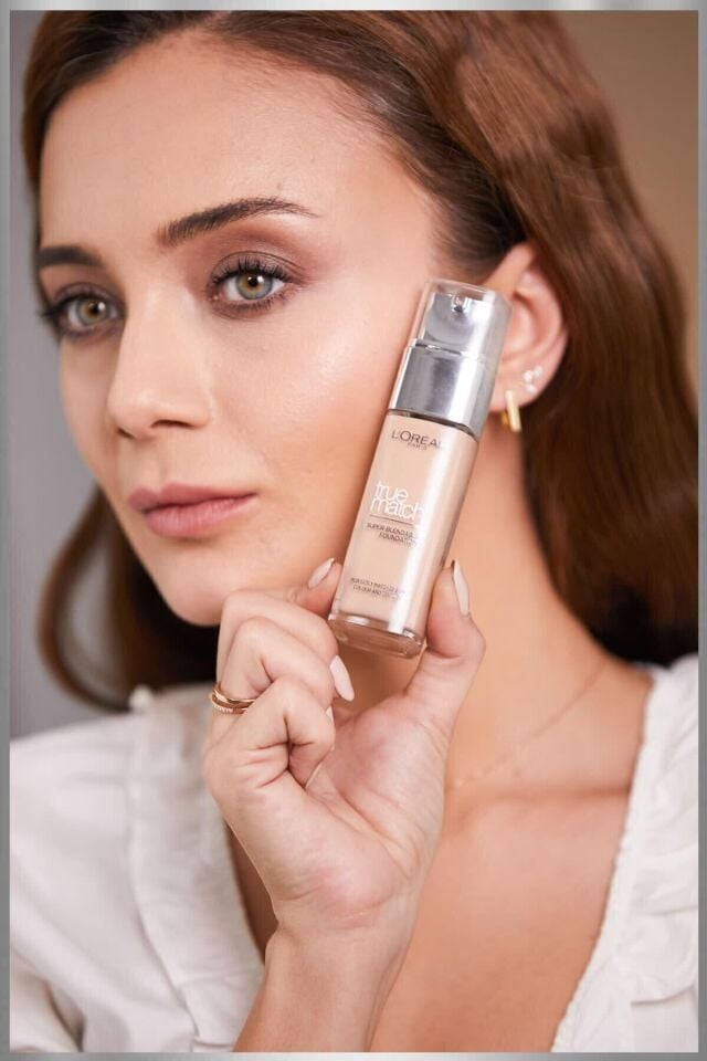 L'Oreal Paris True Match Bakım Yapan Fondöten 1R/1C ROSE IVORY