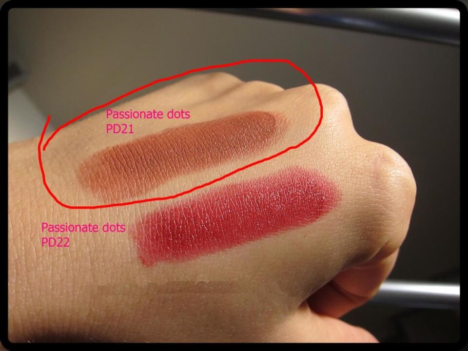 Flormar Passionate Dots Lipstick Pd21 DOĞAL