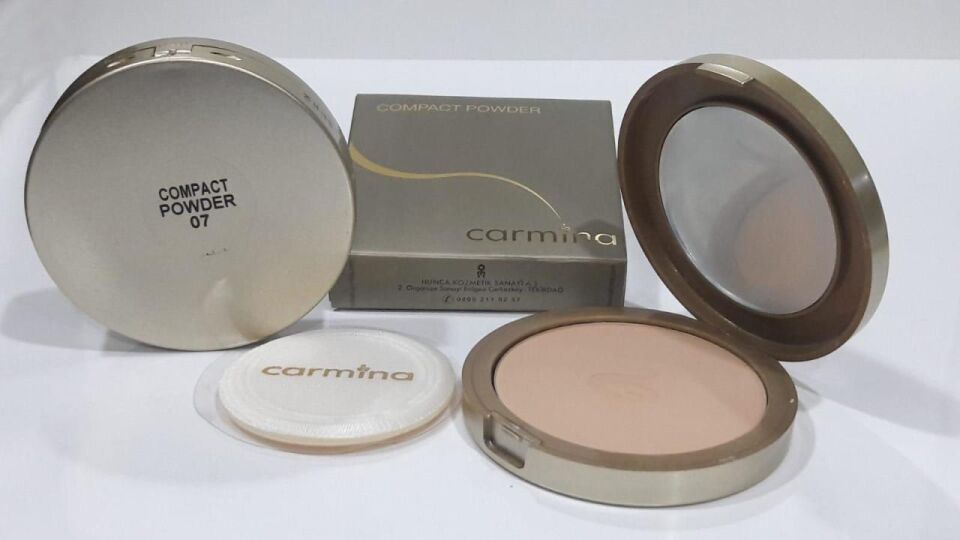Carmina Compact Pudra 07