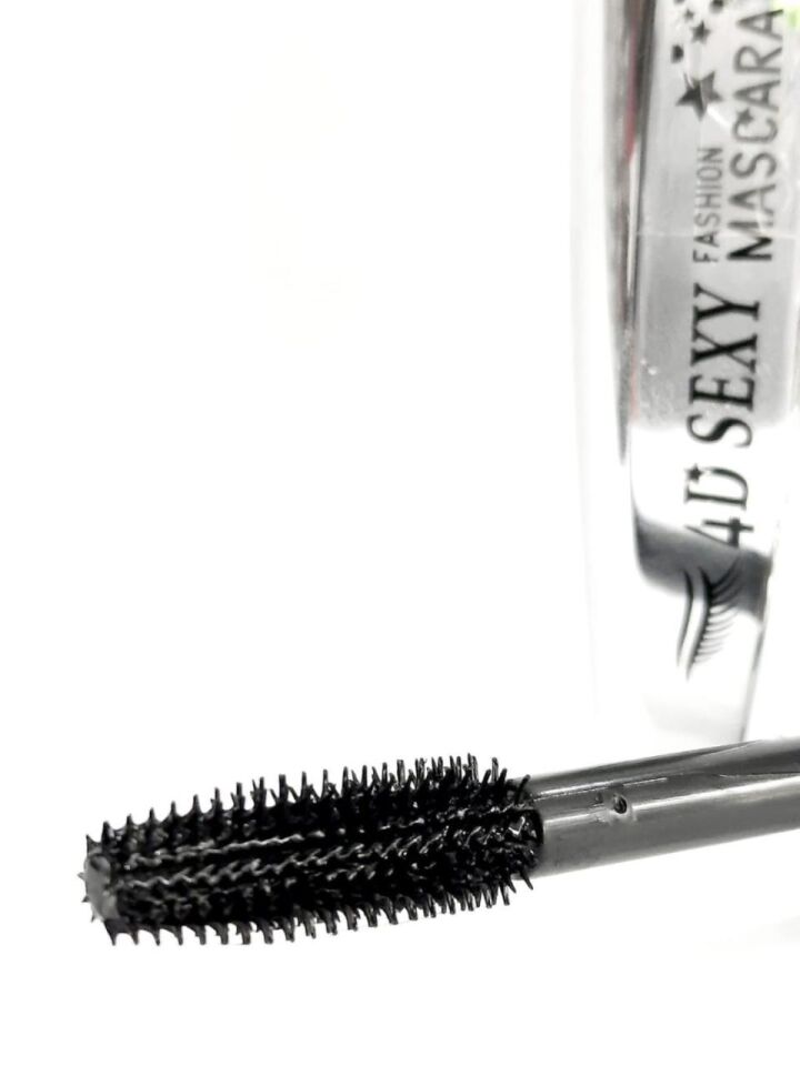 Estella 4D Sexy Black Maskara