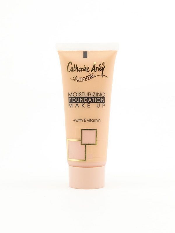 Catherine Arley Dynamic Fondöten Moistirizng 02