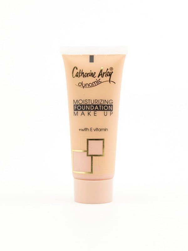 Catherine Arley Dynamic Fondöten Moistirizng 02