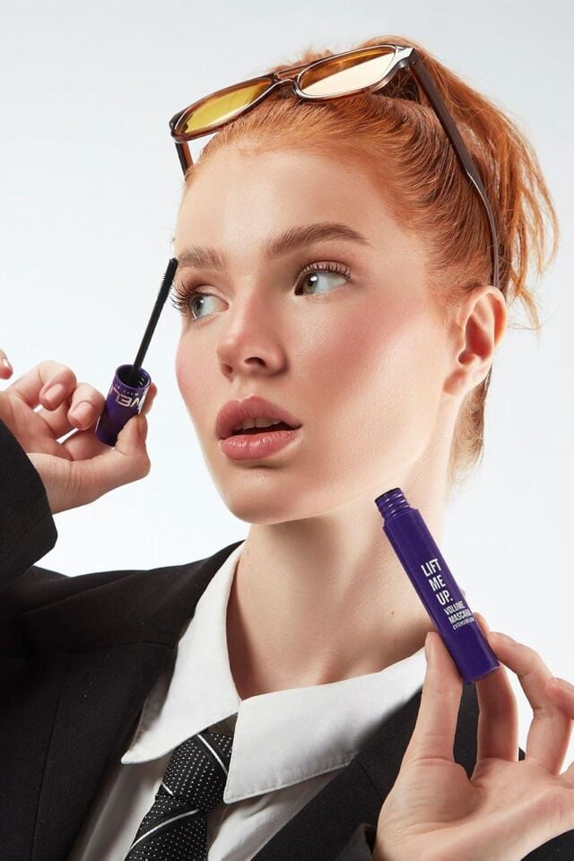New Well Lıft me up Volume Mascara 8 ml - Siyah